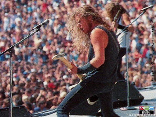 Metallica - metallica4ak2.jpg