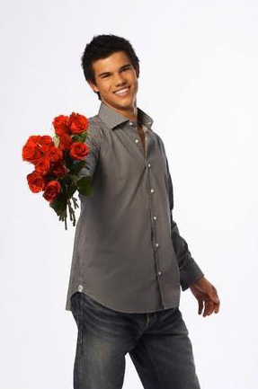 Taylor Lautner - taylor-roses.jpg