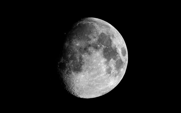 Tapety - kosmos - 2156-PL-grayscale-moon-wallpapers_10997_1280x800.jpg