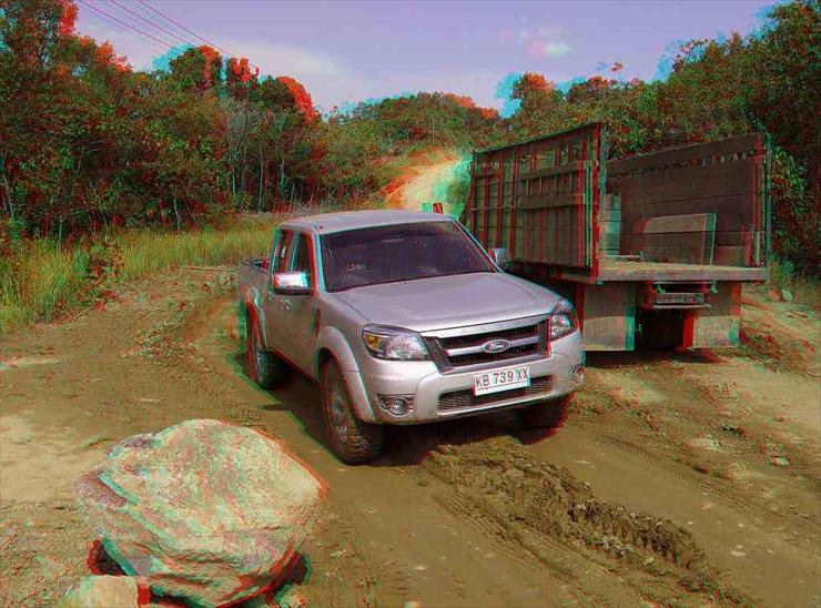 3D Anaglify FREE - 3d cars pictures red cyan.jpg