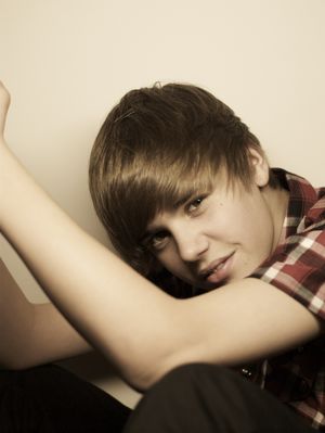 Justin Bieber - Normal Seventeen 26.jpg