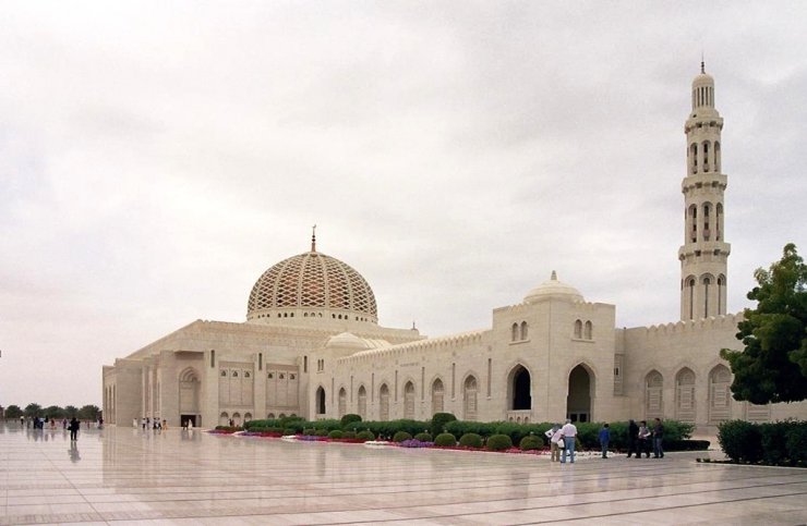 meczety - Oman-Muscat-Grand-Mosque-22.jpg