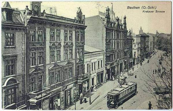 Rozbark - Krakauerstr_Tramwaj do Szarleju 1909.jpg