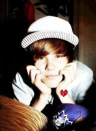Justin Bieber - 736.jpg