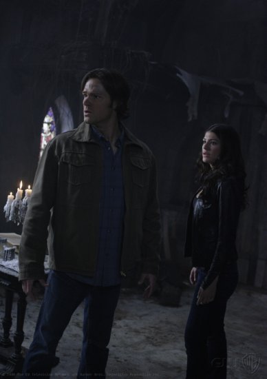 Supernatural - SN422-0018.jpg